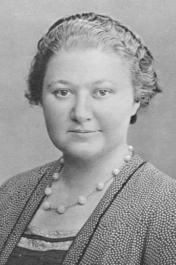 Menchik, Vera